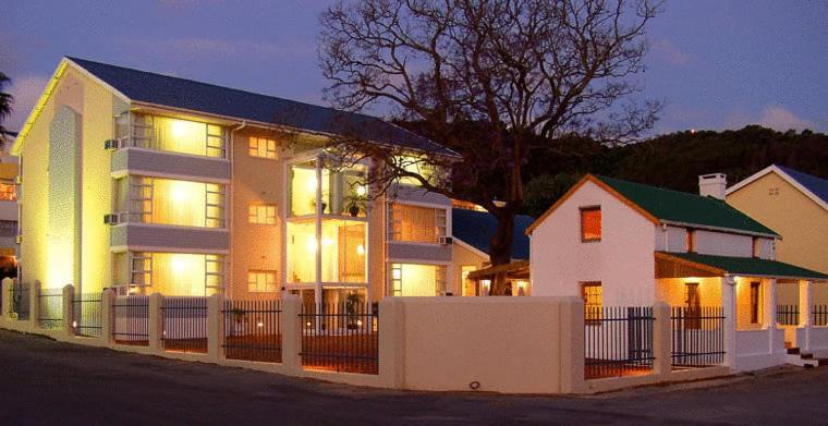 The Russel Hotel Knysna Eksteriør billede